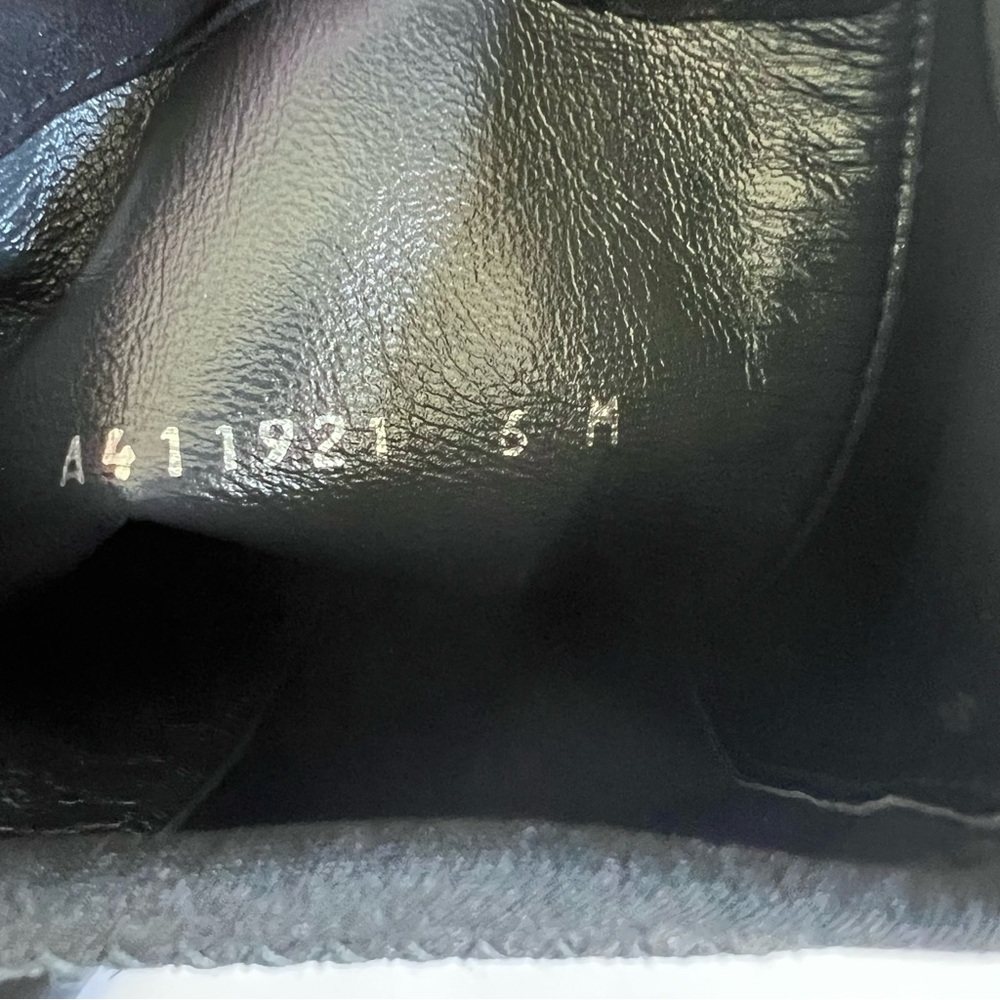 Stuart Weitzman Women's 5050 Over the Knee Suede Boots - Picture 6 of 11